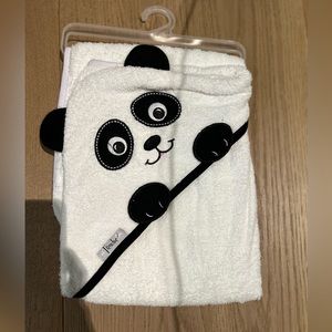 NWOT Baby Hooded Doggy Towel